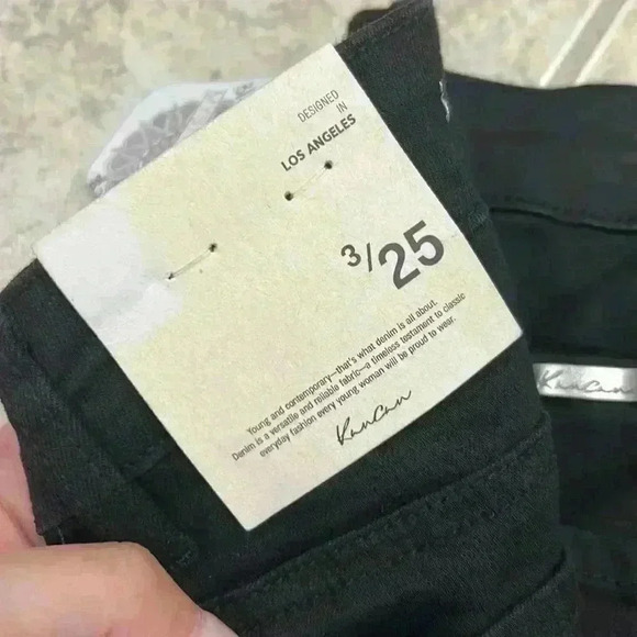 Black jean with cheetah detail - Picture 5 of 6